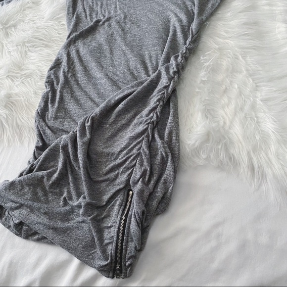 Ruched Sides • Long Sleeve Dress - Picture 5 of 9